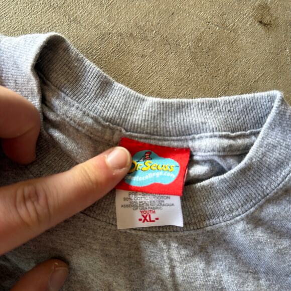 VINTAGE 90S Y2K DR SUESS OH THE PLACES YOULL GO DARTMOUTH T-SHIRT FITS MENS S - Picture 4 of 5